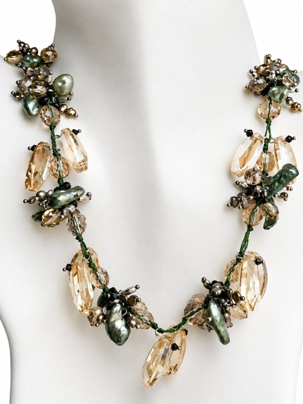 Keshi pearl and Swarovski crystal necklace